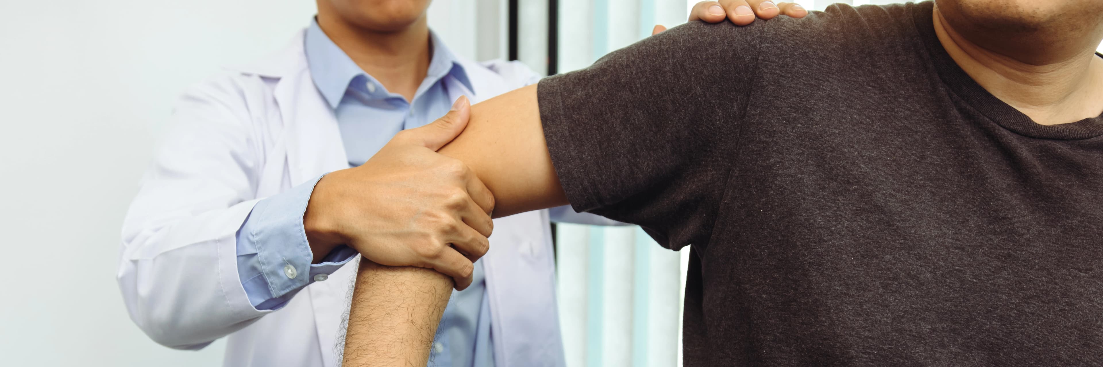 Shoulder Pain Treatment & Advanced Rehabilitation